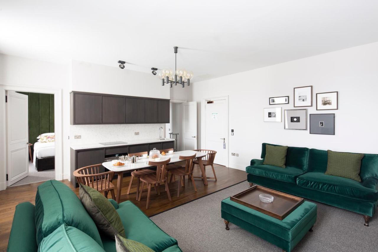 Aparthotel Cheval The Edinburgh Grand Esterno foto The interior of a typical apartment at The Gate